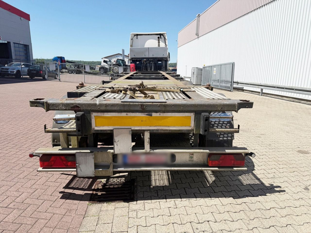 Lag 0-3-39 CD Containerchassis 0-3-39 CD Containerchassis, 20ft und 30ft, ADR - Semi-trailer: gambar 5 Lag 0-3-39 CD Containerchassis 0-3-39 CD Containerchassis, 20ft und 30ft, ADR - Semi-trailer: gambar 5