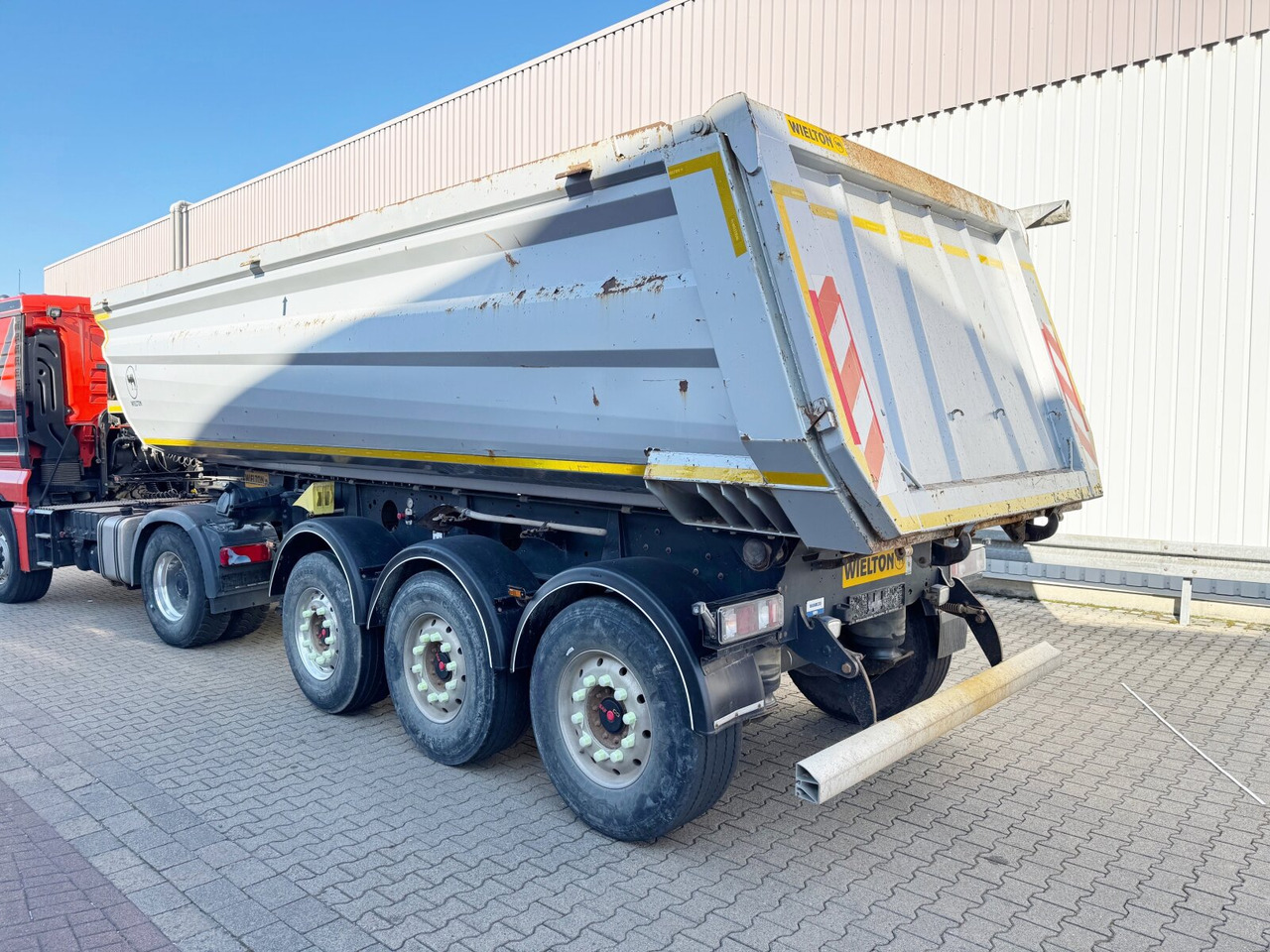 NW-3 NW-3, Liftachse, Stahlmulde ca. 26m³ - Semi-trailer: gambar 4 NW-3 NW-3, Liftachse, Stahlmulde ca. 26m³ - Semi-trailer: gambar 4