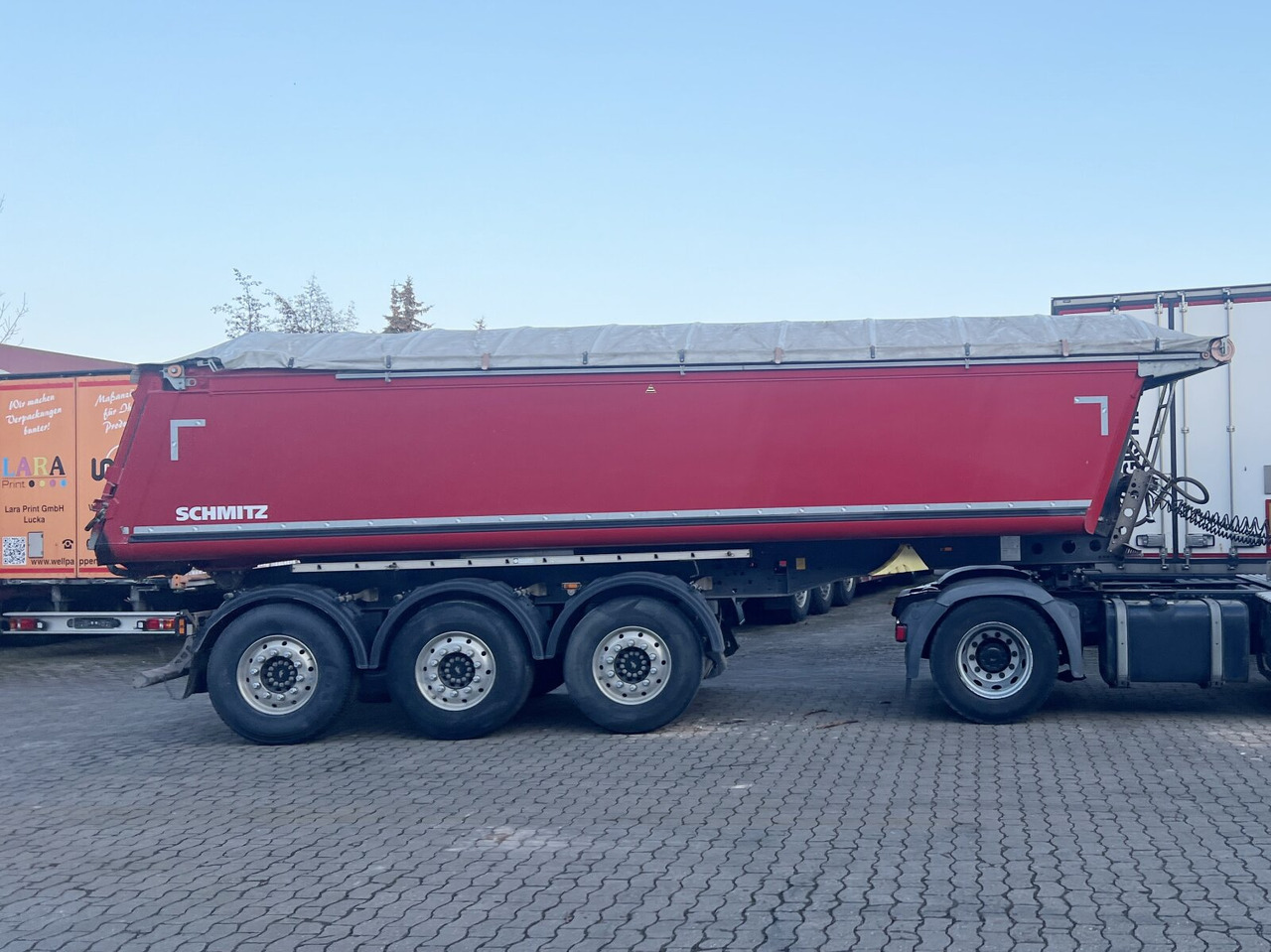 Schmitz Cargobull SKI 24 SL 7.2 SKI 24 SL 7.2, Alumulde ca. 24m³, Liftachse, E-Verdeck, Funk - Semi-trailer: gambar 2 Schmitz Cargobull SKI 24 SL 7.2 SKI 24 SL 7.2, Alumulde ca. 24m³, Liftachse, E-Verdeck, Funk - Semi-trailer: gambar 2