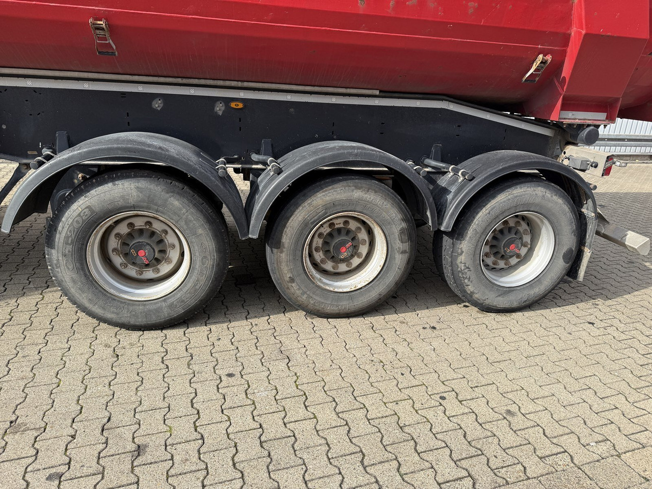 Schwarzmüller K-Serie Kippauflieger, Hardoxmulde ca. 24/26m³, Liftachse K-Serie Kippauflieger, Hardoxmulde ca. 24/26m³, Liftachse - Semi-trailer: gambar 2 Schwarzmüller K-Serie Kippauflieger, Hardoxmulde ca. 24/26m³, Liftachse K-Serie Kippauflieger, Hardoxmulde ca. 24/26m³, Liftachse - Semi-trailer: gambar 2