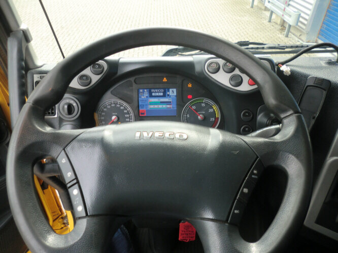 Stralis AS190S50 4x2 Stralis AS190S50 4x2, Carnehl Alu 3-S-Kipper - Truk jungkit: gambar 3 Stralis AS190S50 4x2 Stralis AS190S50 4x2, Carnehl Alu 3-S-Kipper - Truk jungkit: gambar 3
