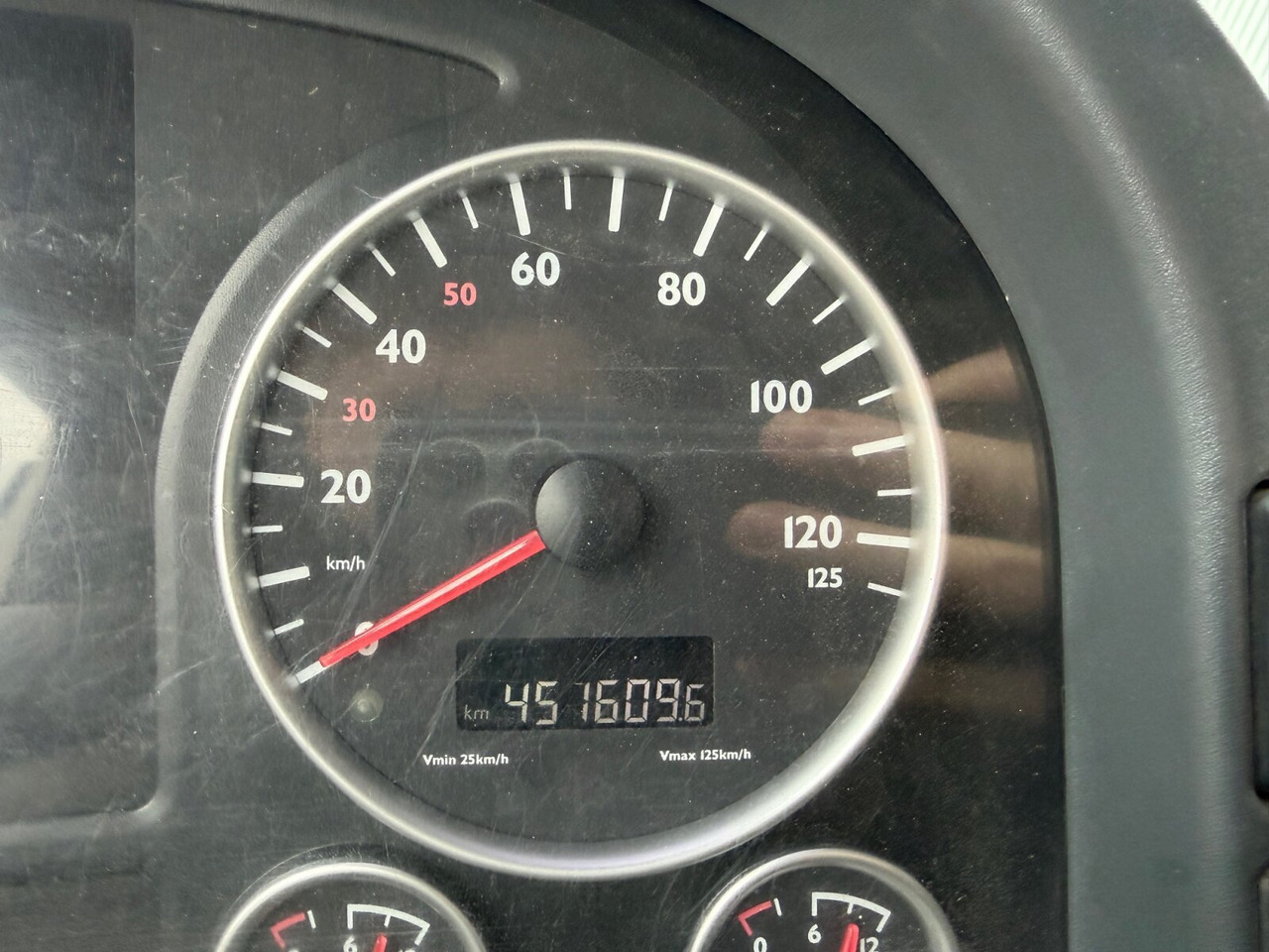 MAN TGA 18.440 4x4 BL TGA 18.440 4x4 BL, Hydraulik - Tractor head: gambar 3 MAN TGA 18.440 4x4 BL TGA 18.440 4x4 BL, Hydraulik - Tractor head: gambar 3