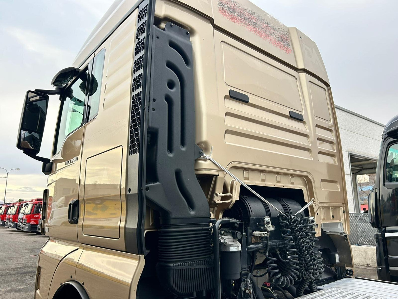 Tractor head MAN TGX 33.640 6x4 BB TGX 33.640 6x4 BB, Retarder, zZGG 180.000kg: gambar 11