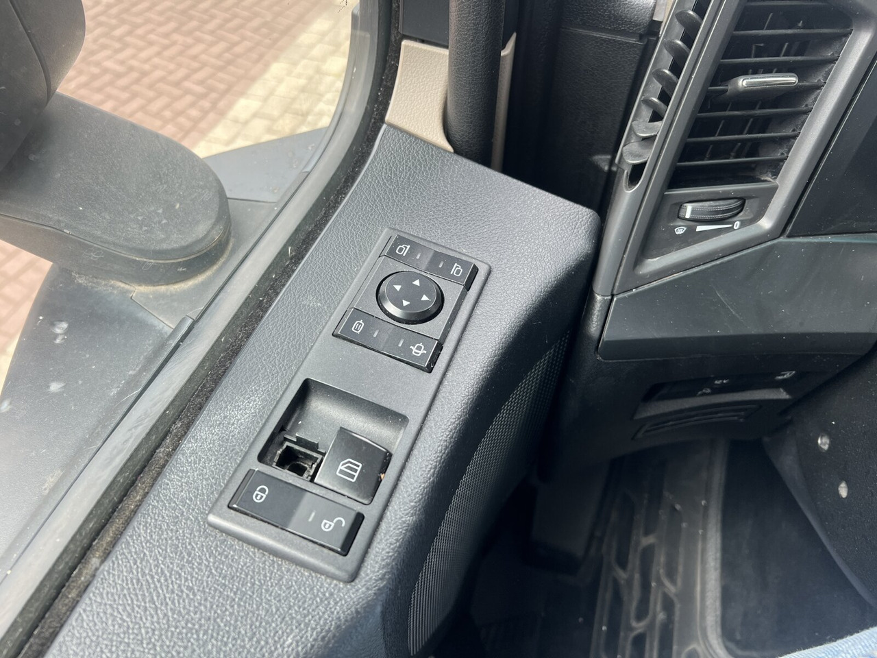 Mercedes-Benz Actros 1843 LS 4x2 Actros 1843 LS 4x2, Retarder - Tractor head: gambar 5 Mercedes-Benz Actros 1843 LS 4x2 Actros 1843 LS 4x2, Retarder - Tractor head: gambar 5