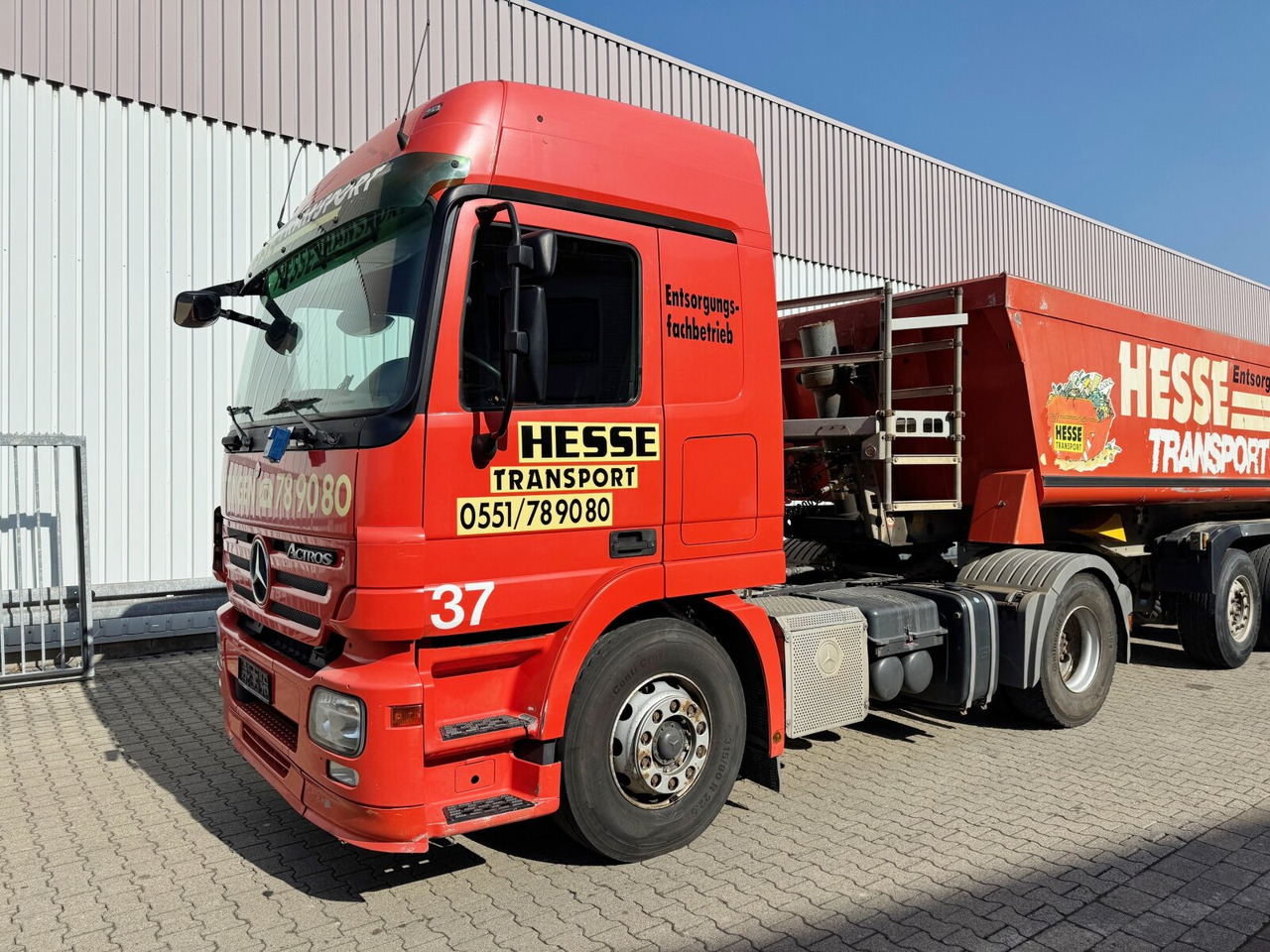 Mercedes-Benz Actros 1844 LS 4x2 Actros 1844 LS 4x2, Kipphydraulik - Tractor head: gambar 1 Mercedes-Benz Actros 1844 LS 4x2 Actros 1844 LS 4x2, Kipphydraulik - Tractor head: gambar 1