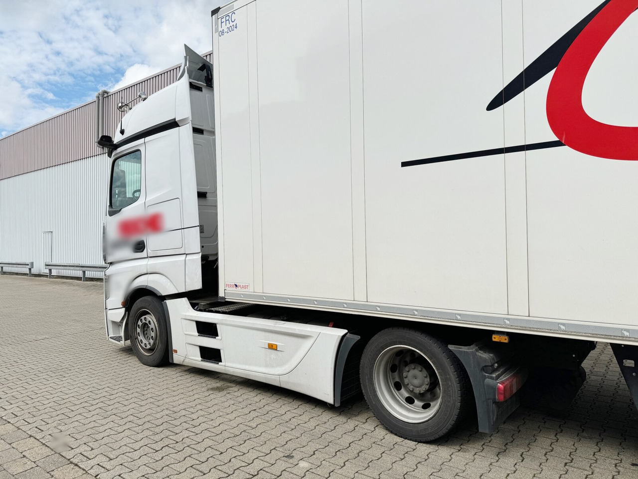 Tractor head Mercedes-Benz Actros 1848 LS 4x2 Actros 1848 LS 4x2, Vollumer ,Retarder: gambar 11 Tractor head Mercedes-Benz Actros 1848 LS 4x2 Actros 1848 LS 4x2, Vollumer ,Retarder: gambar 11