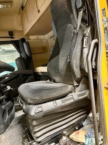 Mercedes-Benz Arocs 1851 LS 4x4 HAD Arocs 1851 LS 4x4 HAD, Hydraulik, Navi, MultimediaCockpit - Tractor head: gambar 5 Mercedes-Benz Arocs 1851 LS 4x4 HAD Arocs 1851 LS 4x4 HAD, Hydraulik, Navi, MultimediaCockpit - Tractor head: gambar 5