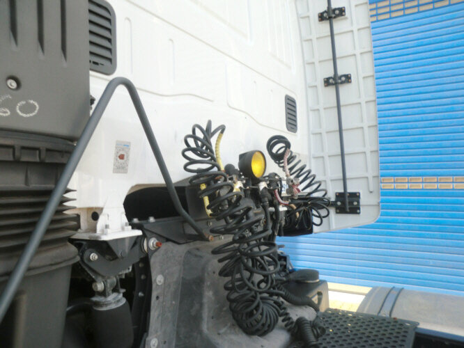 Stralis 440S45T/P 4x2 Stralis 440S45T/P 4x2 - Tractor head: gambar 5 Stralis 440S45T/P 4x2 Stralis 440S45T/P 4x2 - Tractor head: gambar 5