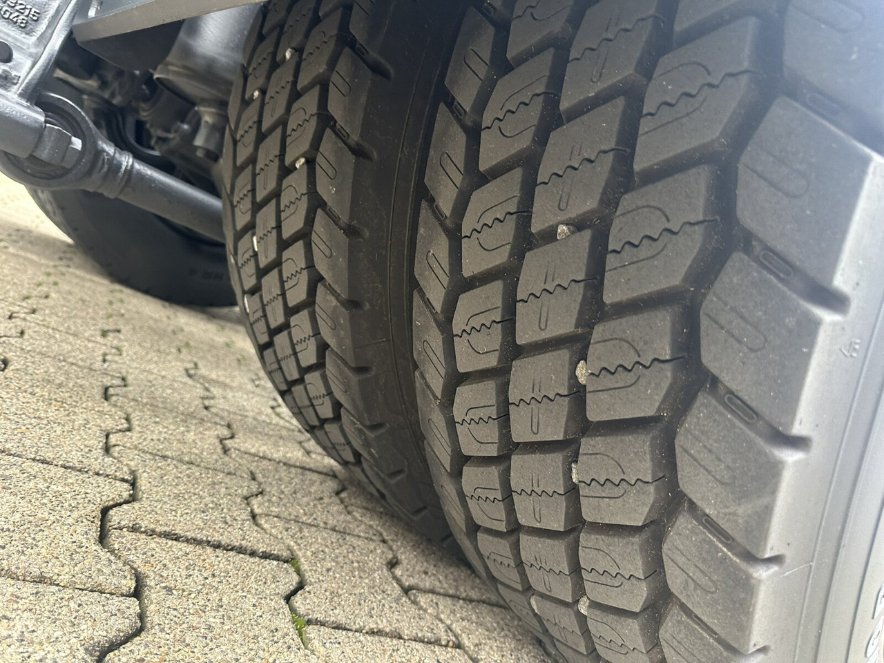 MAN TGX 18.360 4X2 LL TGX 18.360 4X2 LL, Fahrschule - Truk: gambar 2 MAN TGX 18.360 4X2 LL TGX 18.360 4X2 LL, Fahrschule - Truk: gambar 2