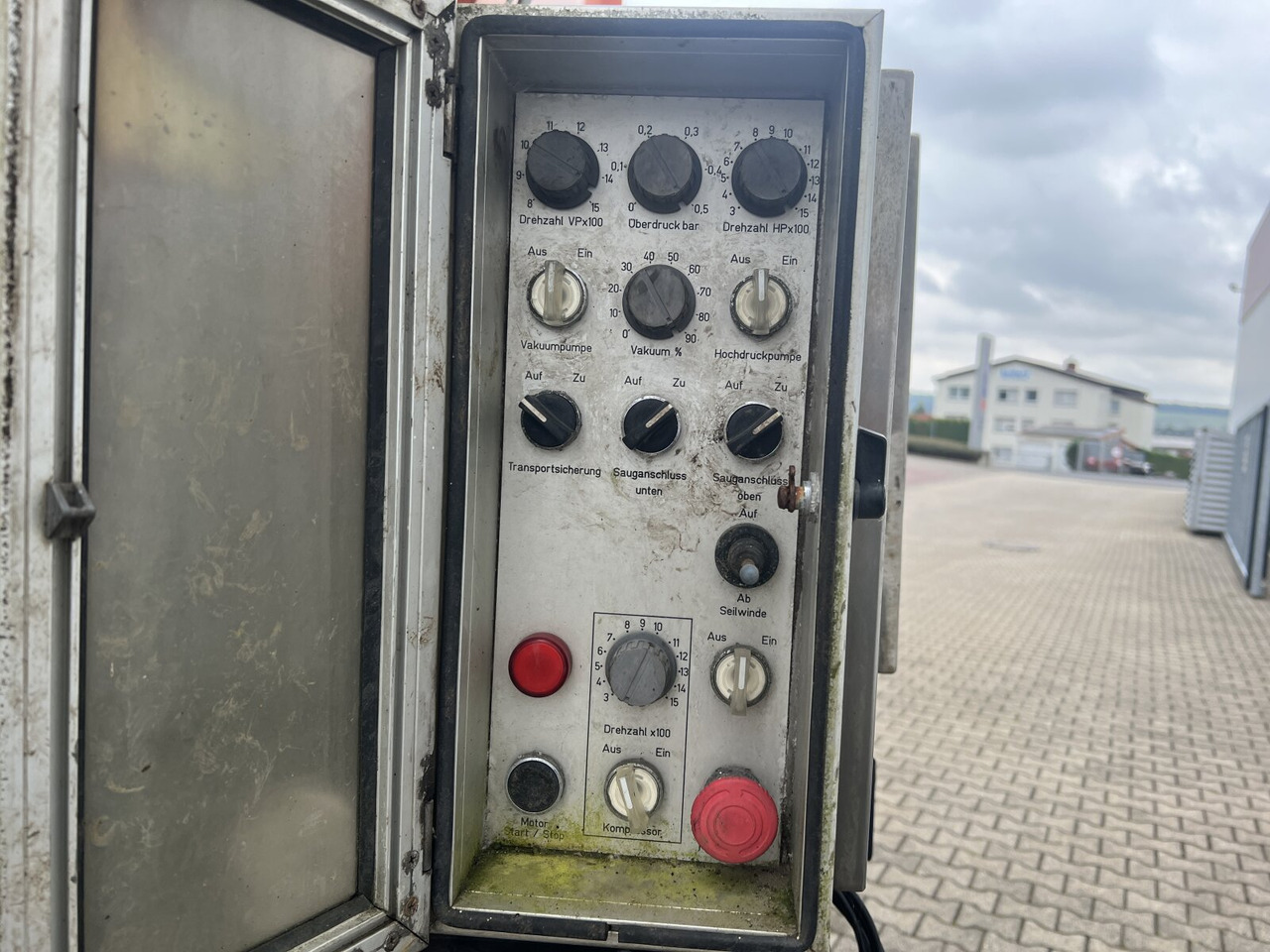 Mercedes-Benz Actros 2541 L 6x2 Actros 2541 L 6x2, Lenkachse, Küller Saug- und Spülwagen ca. 14m³ - Truk: gambar 5 Mercedes-Benz Actros 2541 L 6x2 Actros 2541 L 6x2, Lenkachse, Küller Saug- und Spülwagen ca. 14m³ - Truk: gambar 5
