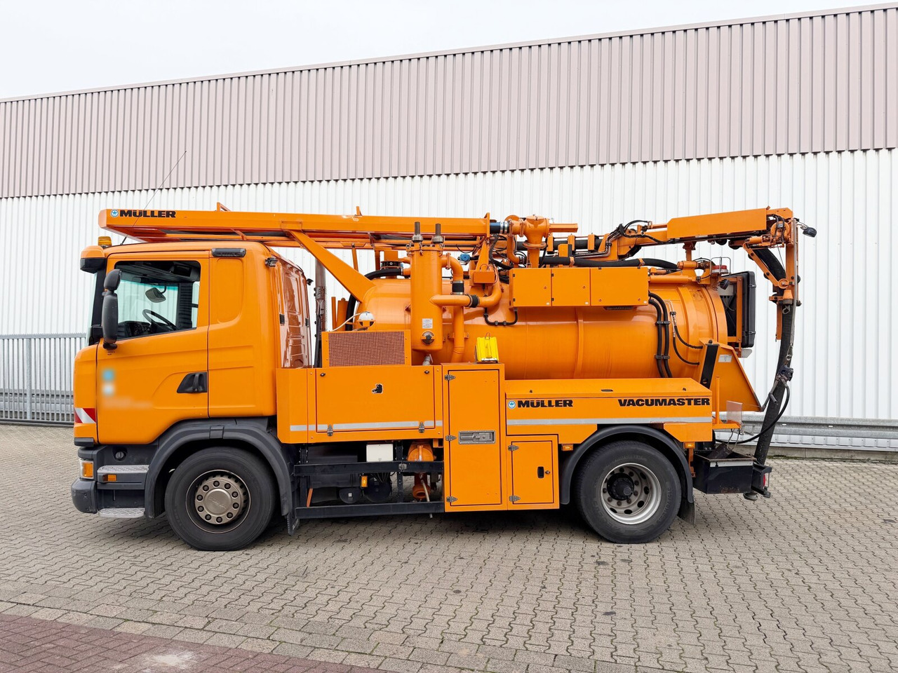 Scania G 320 4x2 G 320 4x2, Müller Vacumaster ca. 5,5m³, Funk - Truk: gambar 5 Scania G 320 4x2 G 320 4x2, Müller Vacumaster ca. 5,5m³, Funk - Truk: gambar 5