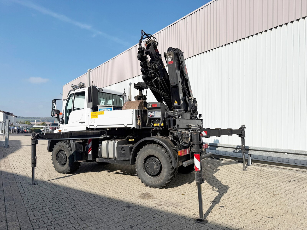 Unimog U400 4x4 U400 4x4, Frontzapfwelle, Heckkran Hiab XS 144-E4 HiDuo, Seilwinde, Funk - Derek bergerak: gambar 3 Unimog U400 4x4 U400 4x4, Frontzapfwelle, Heckkran Hiab XS 144-E4 HiDuo, Seilwinde, Funk - Derek bergerak: gambar 3