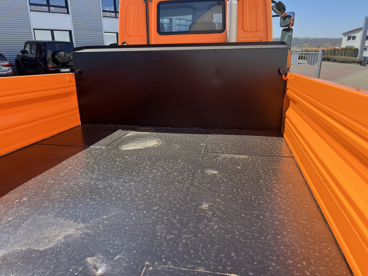 Unimog U 20 U405/70 4x4 U 20 U405/70 4x4, Kipper, Winterdienstplatte - Van pengiriman: gambar 2 Unimog U 20 U405/70 4x4 U 20 U405/70 4x4, Kipper, Winterdienstplatte - Van pengiriman: gambar 2