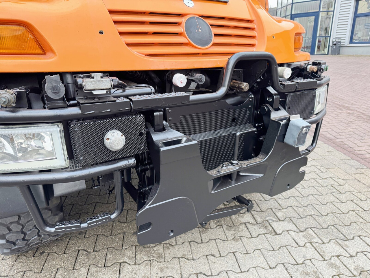 Leasing Unimog U 400 405/12 4x4 U 400 405/12 4x4, Kipper, Kommunalhydraulik, VarioPilot, Zapfwelle Unimog U 400 405/12 4x4 U 400 405/12 4x4, Kipper, Kommunalhydraulik, VarioPilot, Zapfwelle: gambar 9 Leasing Unimog U 400 405/12 4x4 U 400 405/12 4x4, Kipper, Kommunalhydraulik, VarioPilot, Zapfwelle Unimog U 400 405/12 4x4 U 400 405/12 4x4, Kipper, Kommunalhydraulik, VarioPilot, Zapfwelle: gambar 9