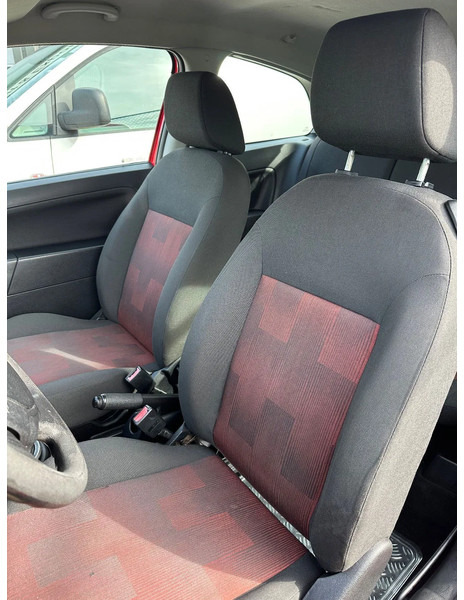 Hatchback Ford Fiesta TDCi 1.4 + AIRCO + CARPLAY + REAR CAMERA + 194.511 KM: gambar 12