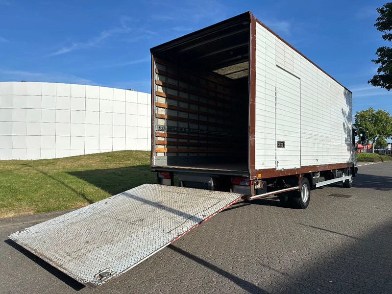 MAN TGL 12.210 MANUAL + 2000 KG LIFT + 2.60 M HIGH BIG BOX + AIRCO + SPRING / SPRING + 3 SEATS - Truk box: gambar 5 MAN TGL 12.210 MANUAL + 2000 KG LIFT + 2.60 M HIGH BIG BOX + AIRCO + SPRING / SPRING + 3 SEATS - Truk box: gambar 5