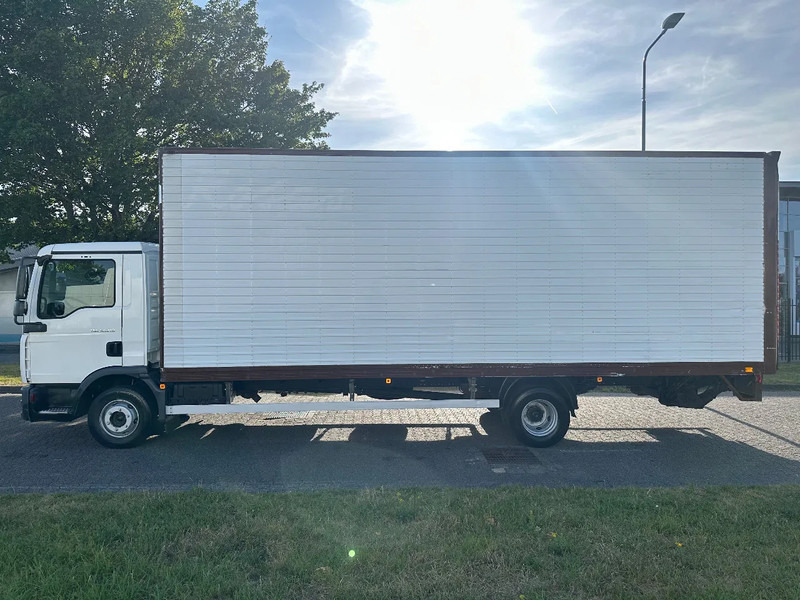 MAN TGL 12.210 MANUAL + 2000 KG LIFT + 2.60 M HIGH BIG BOX + AIRCO + SPRING / SPRING + 3 SEATS - Truk box: gambar 2 MAN TGL 12.210 MANUAL + 2000 KG LIFT + 2.60 M HIGH BIG BOX + AIRCO + SPRING / SPRING + 3 SEATS - Truk box: gambar 2