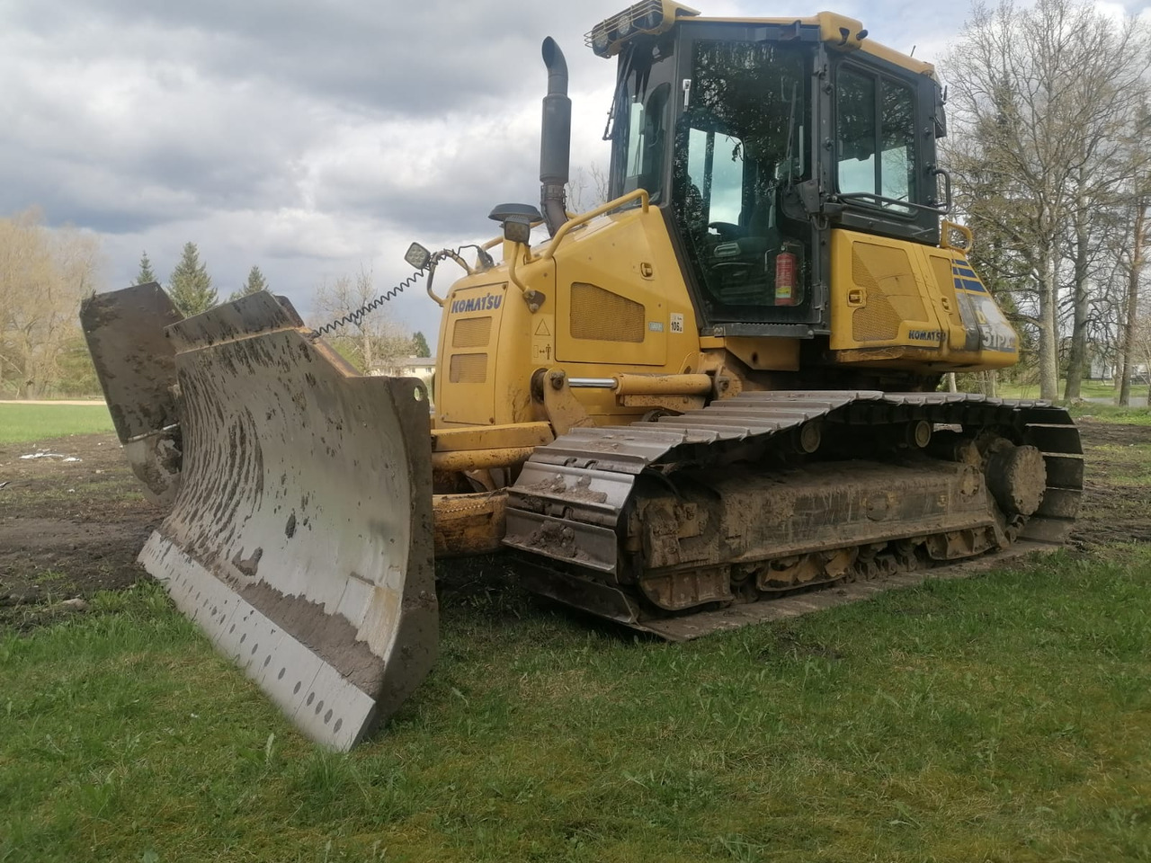 KOMATSU D 51PX-22 - Bulldozer: gambar 2 KOMATSU D 51PX-22 - Bulldozer: gambar 2