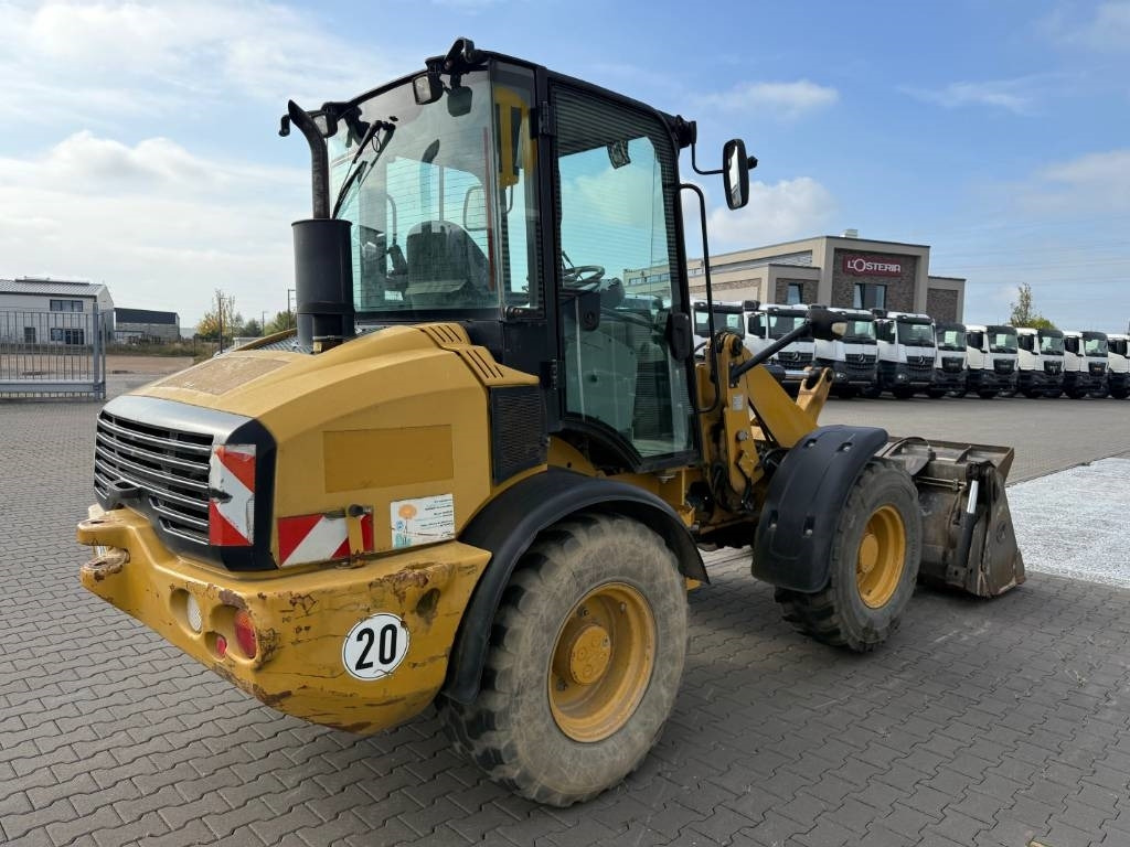 CAT 908 H  - Wheel loader: gambar 2 CAT 908 H  - Wheel loader: gambar 2