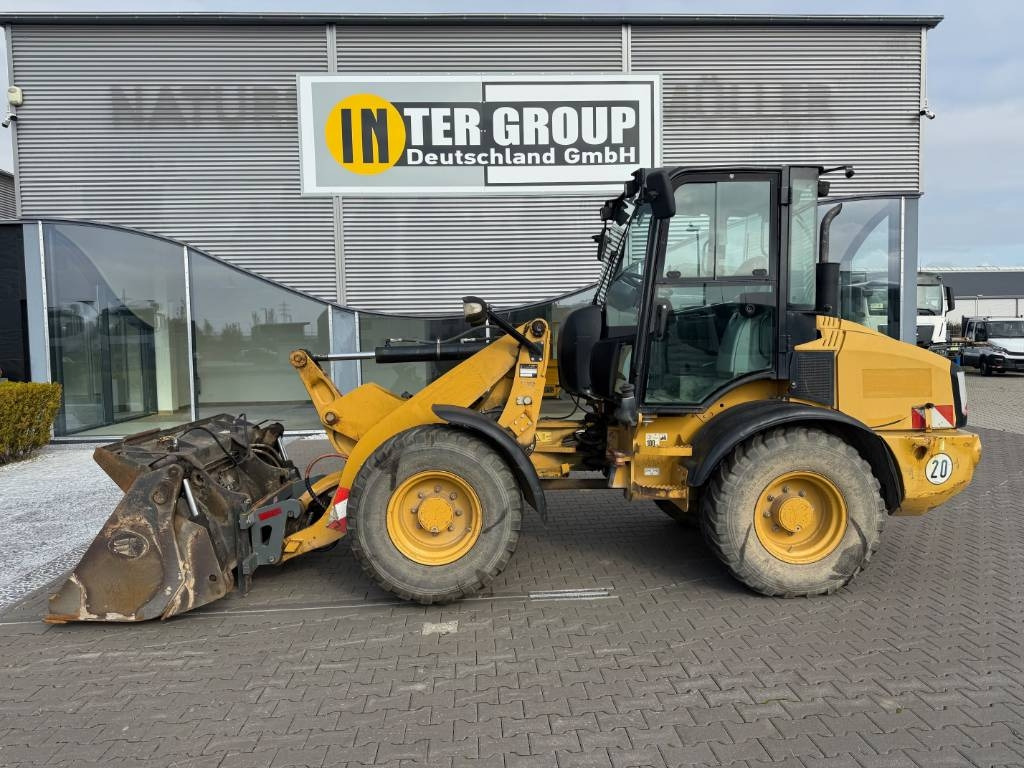 CAT 908 H  - Wheel loader: gambar 1 CAT 908 H  - Wheel loader: gambar 1
