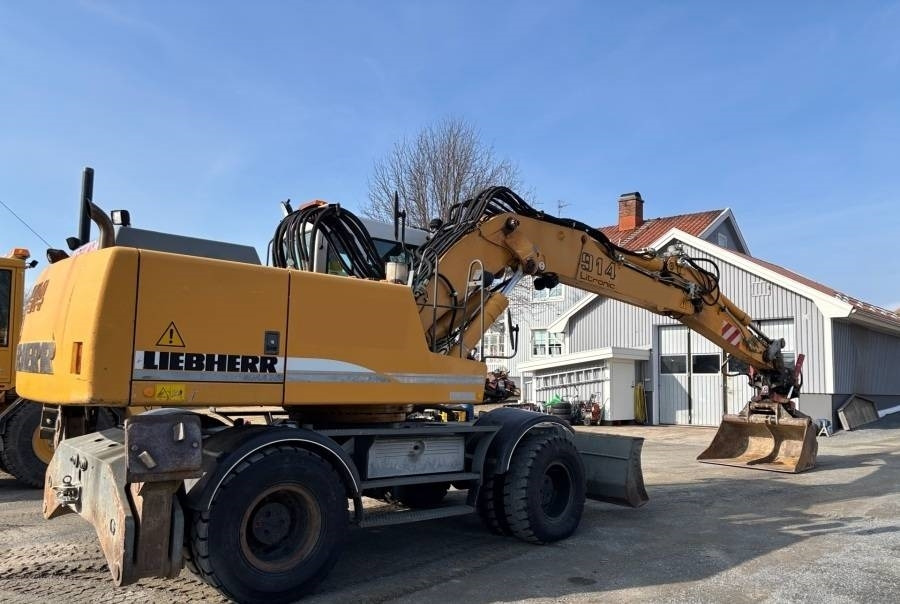 Liebherr A 914 Litronic A2-PL Tiltrotator 30Km/h - Ekskavator roda: gambar 3 Liebherr A 914 Litronic A2-PL Tiltrotator 30Km/h - Ekskavator roda: gambar 3