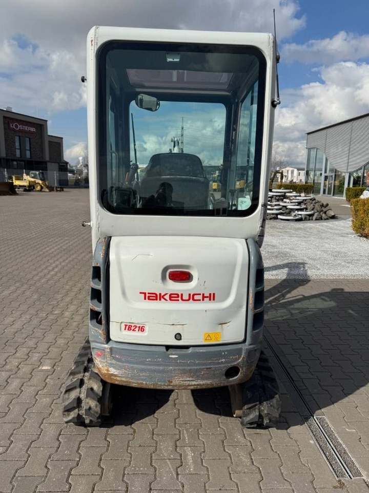 Takeuchi TB 216 Powertilt - Ekskavator mini: gambar 3 Takeuchi TB 216 Powertilt - Ekskavator mini: gambar 3