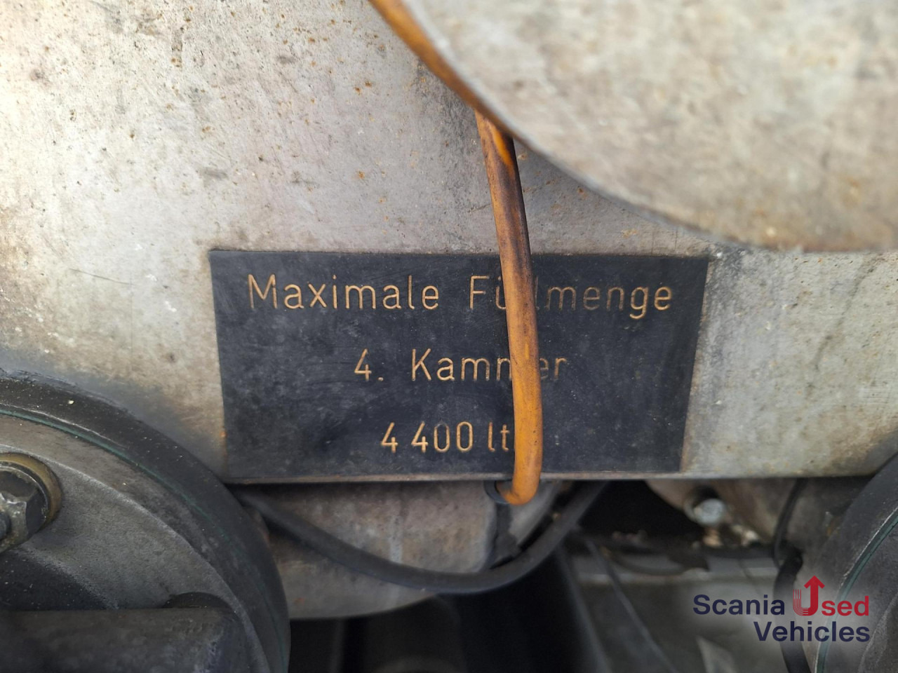 ROHR Tank f. Treibstoffe mit Peilstabsystem!!! TOP!!! - Semi-trailer tangki: gambar 2 ROHR Tank f. Treibstoffe mit Peilstabsystem!!! TOP!!! - Semi-trailer tangki: gambar 2
