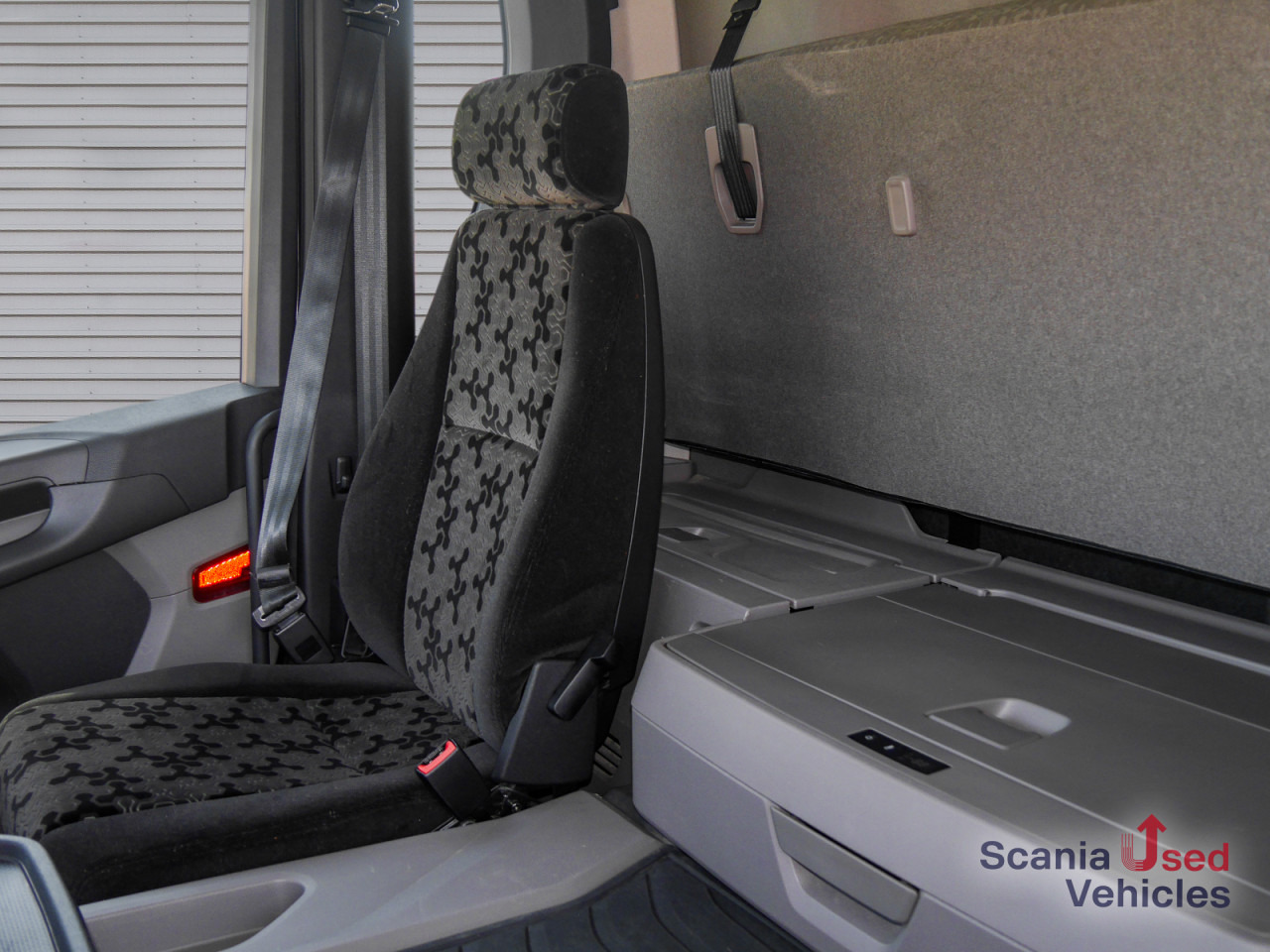 SCANIA G 460 B6x4HZ XT - Meiller D316 / Bordmatik - - Truk jungkit: gambar 3 SCANIA G 460 B6x4HZ XT - Meiller D316 / Bordmatik - - Truk jungkit: gambar 3