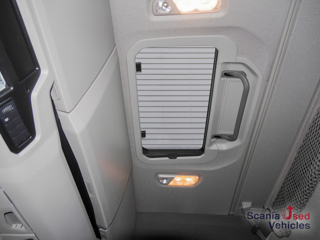 SCANIA R 460 A4x2NA - SUPER - - Tractor head: gambar 2 SCANIA R 460 A4x2NA - SUPER - - Tractor head: gambar 2