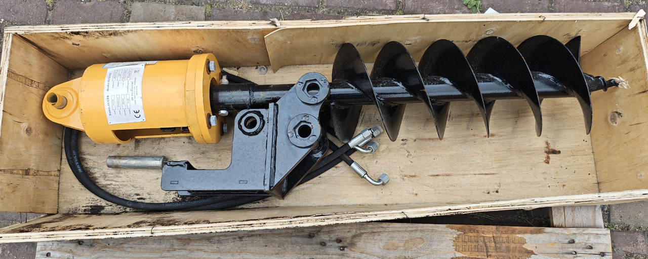 JPC KV200 - Auger untuk Ekskavator: gambar 1 JPC KV200 - Auger untuk Ekskavator: gambar 1