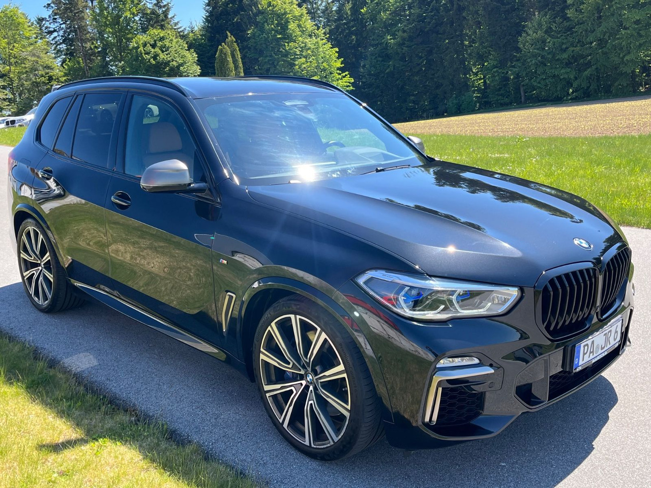 Mobil SUV BMW X5 Baureihe X5 M50 d: gambar 6
