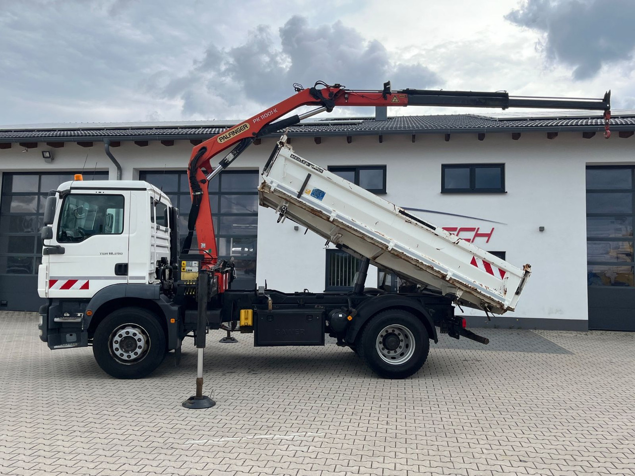 MAN TGM 18.290 Kipper Kran Palfinger PK 11001 - Truk jungkit, Truk derek: gambar 2 MAN TGM 18.290 Kipper Kran Palfinger PK 11001 - Truk jungkit, Truk derek: gambar 2