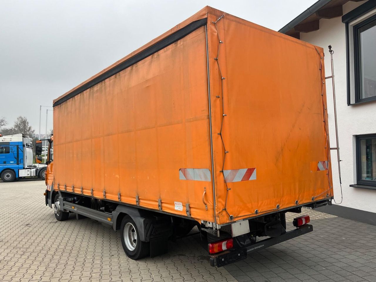 Mercedes-Benz Atego 823 KLIMA 2 x Schiebeplane - Van dengan terpal samping: gambar 5 Mercedes-Benz Atego 823 KLIMA 2 x Schiebeplane - Van dengan terpal samping: gambar 5