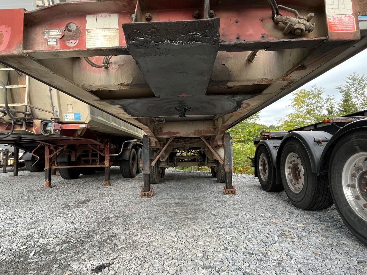 Semi-trailer jungkit Schwarzmüller 2 Achs Alu Kippmulde Trommelbremse: gambar 8