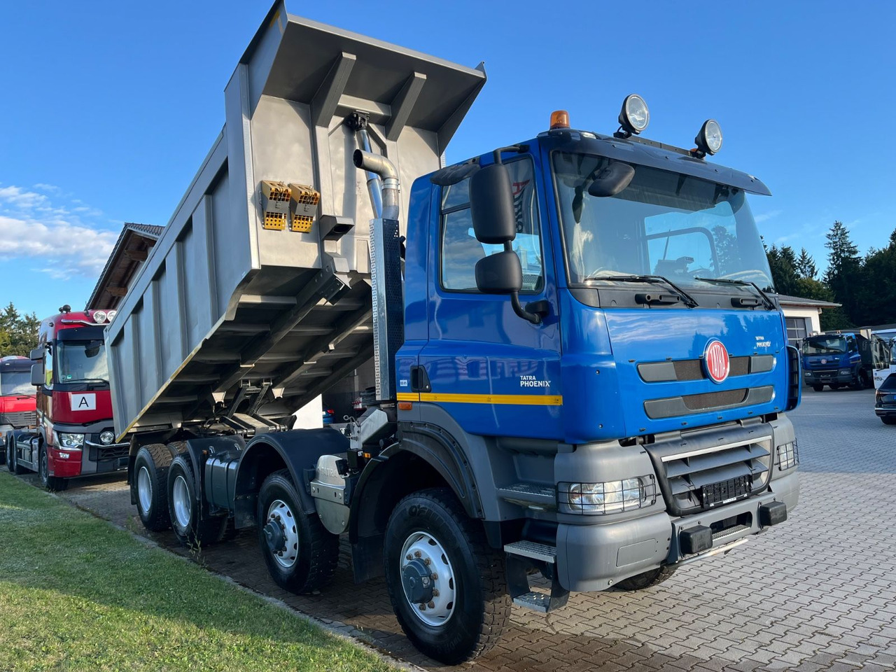 Tatra Phoenix 460T 158 8x8 20m³ Kippmulde - Truk jungkit: gambar 2 Tatra Phoenix 460T 158 8x8 20m³ Kippmulde - Truk jungkit: gambar 2