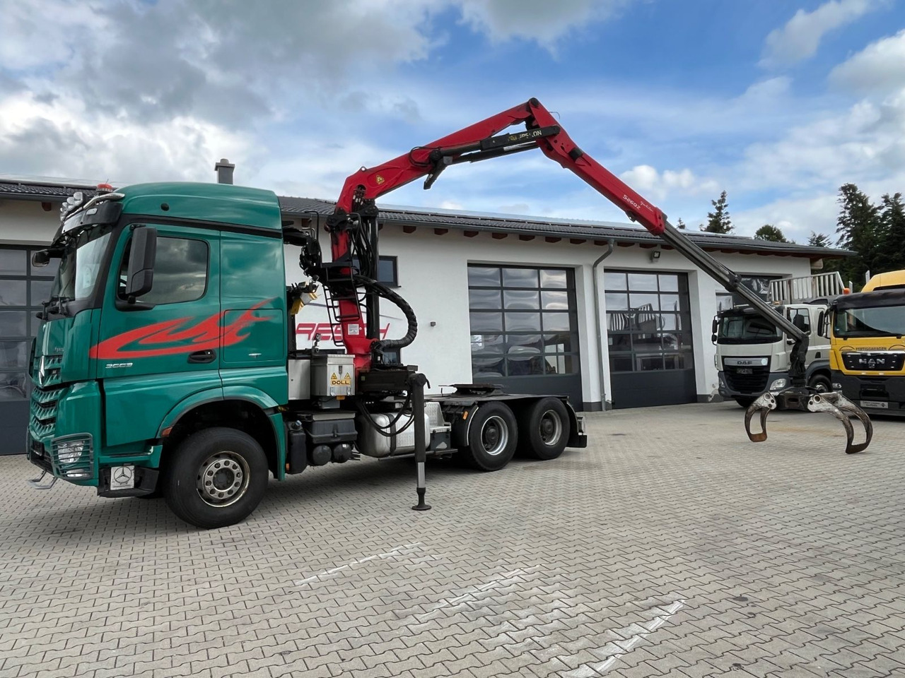 Mercedes-Benz Arocs 2663 6x4 mit Epsilon S260Z Langholzkran - Tractor head: gambar 1 Mercedes-Benz Arocs 2663 6x4 mit Epsilon S260Z Langholzkran - Tractor head: gambar 1