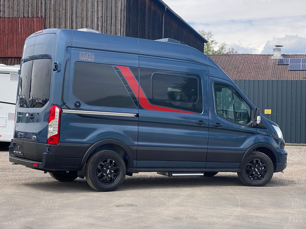 Bürstner Lineo C 550 - Mobil kemping: gambar 4 Bürstner Lineo C 550 - Mobil kemping: gambar 4