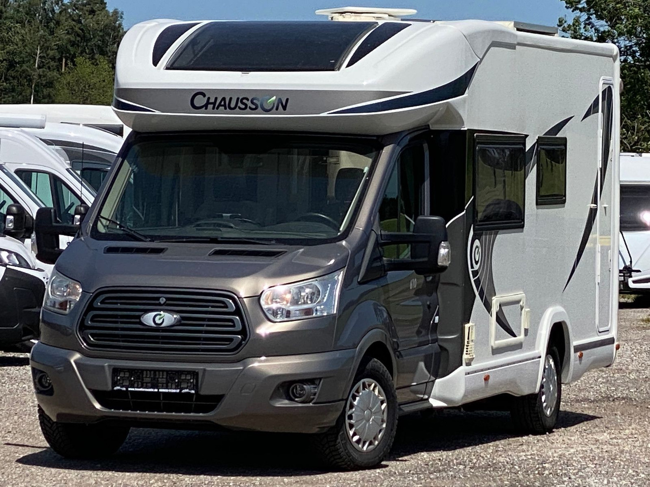Chausson 610 - Mobil rumah semi-terintegrasi: gambar 3 Chausson 610 - Mobil rumah semi-terintegrasi: gambar 3