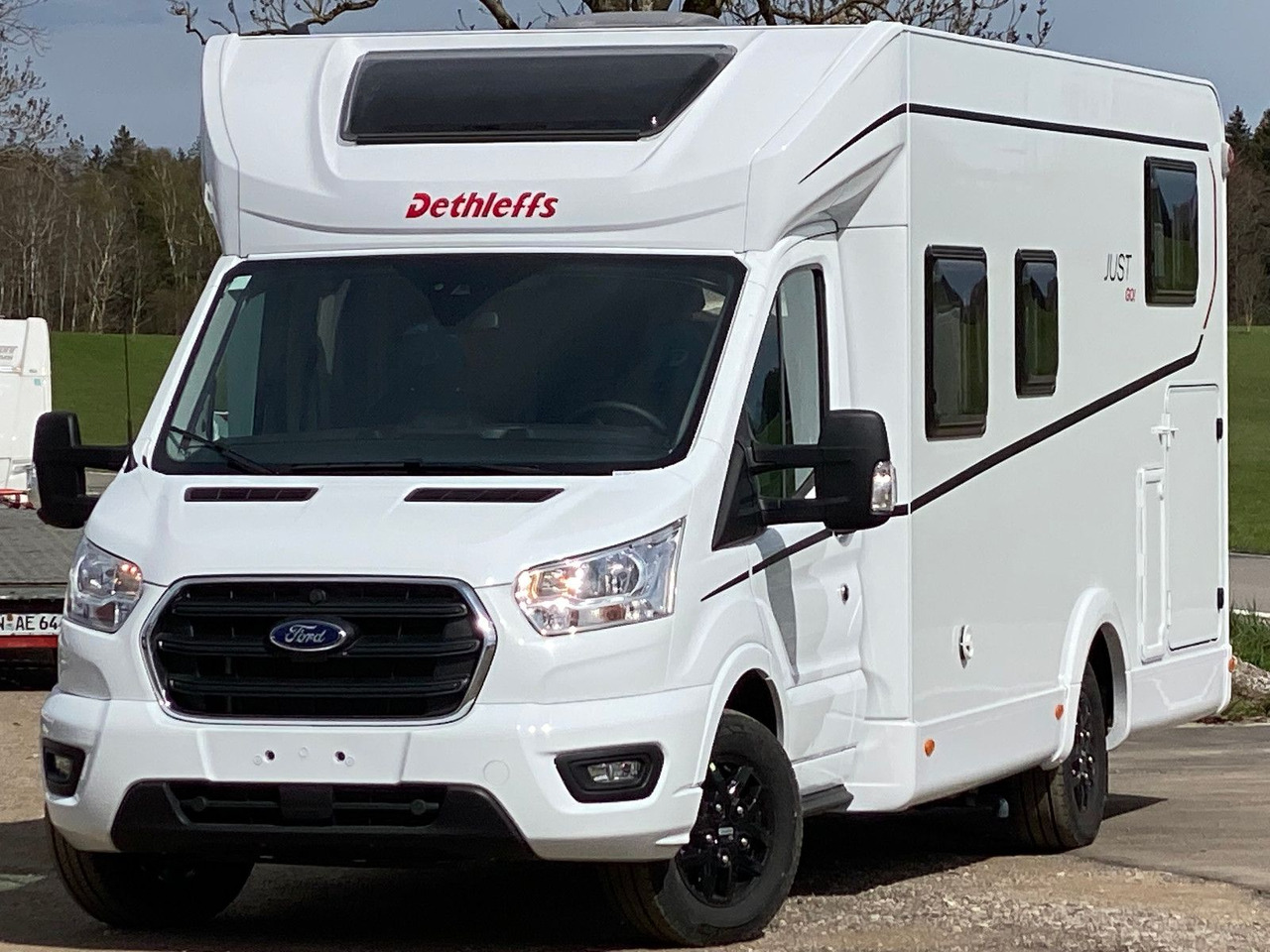 Dethleffs Just Go T 7055 EB, Hubbett, Markise, Navi+RFK - Mobil rumah semi-terintegrasi: gambar 3 Dethleffs Just Go T 7055 EB, Hubbett, Markise, Navi+RFK - Mobil rumah semi-terintegrasi: gambar 3