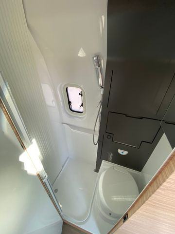 Mobil kemping Hobby Maxia Van 680 DT: gambar 13 Mobil kemping Hobby Maxia Van 680 DT: gambar 13