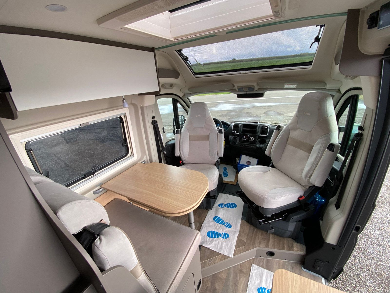 Mobil kemping LMC Innovan 640 *2025* Automatik, Chassis Design...: gambar 14