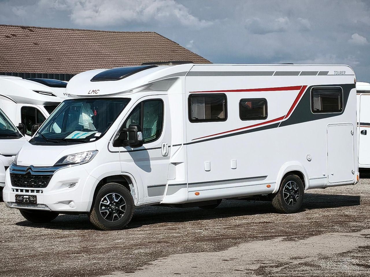 LMC Tourer T 660G - Mobil rumah semi-terintegrasi: gambar 4 LMC Tourer T 660G - Mobil rumah semi-terintegrasi: gambar 4