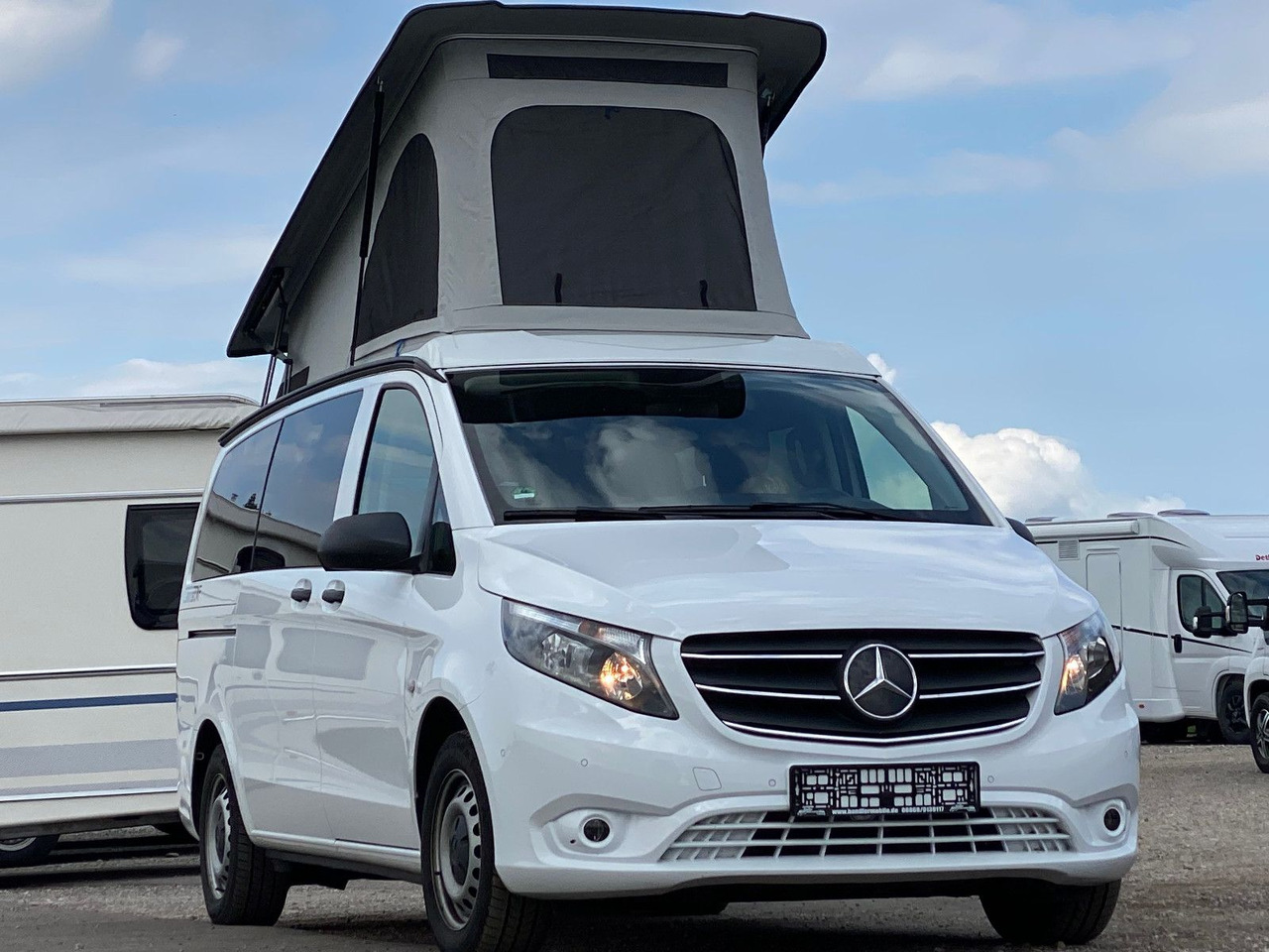 Pössl Campstar Mercedes Vito Tourer Pro Lang - Mobil kemping: gambar 1 Pössl Campstar Mercedes Vito Tourer Pro Lang - Mobil kemping: gambar 1