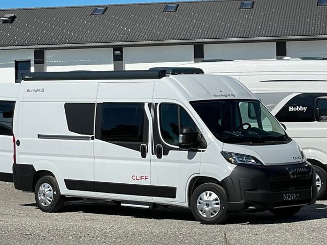 Sunlight Camper Van Cliff 600 Entry - Mobil kemping: gambar 1 Sunlight Camper Van Cliff 600 Entry - Mobil kemping: gambar 1