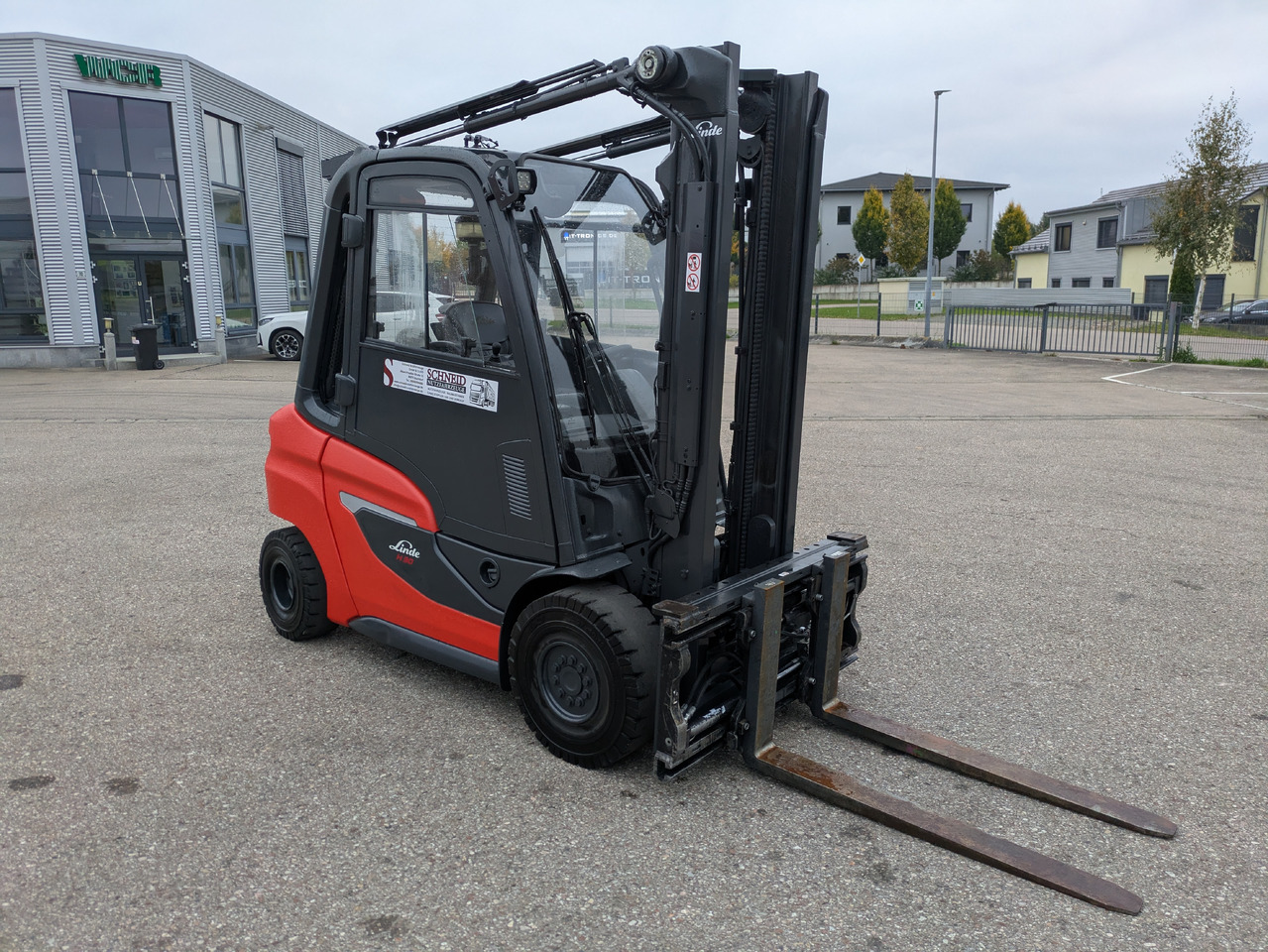 LINDE H30D-01 Diesel Stapler Standartmast Bi: 2021 BStd:9056h ZVG - Forklift diesel: gambar 4 LINDE H30D-01 Diesel Stapler Standartmast Bi: 2021 BStd:9056h ZVG - Forklift diesel: gambar 4