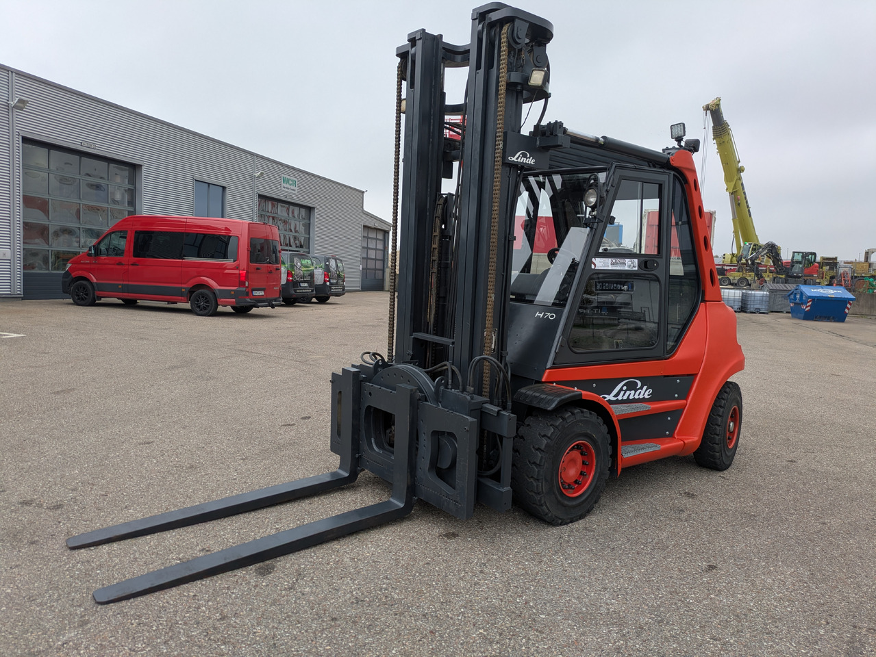 LINDE H70D Diesel Stapler Triplexmast BJ: 99 erst 3368h - Forklift diesel: gambar 1 LINDE H70D Diesel Stapler Triplexmast BJ: 99 erst 3368h - Forklift diesel: gambar 1