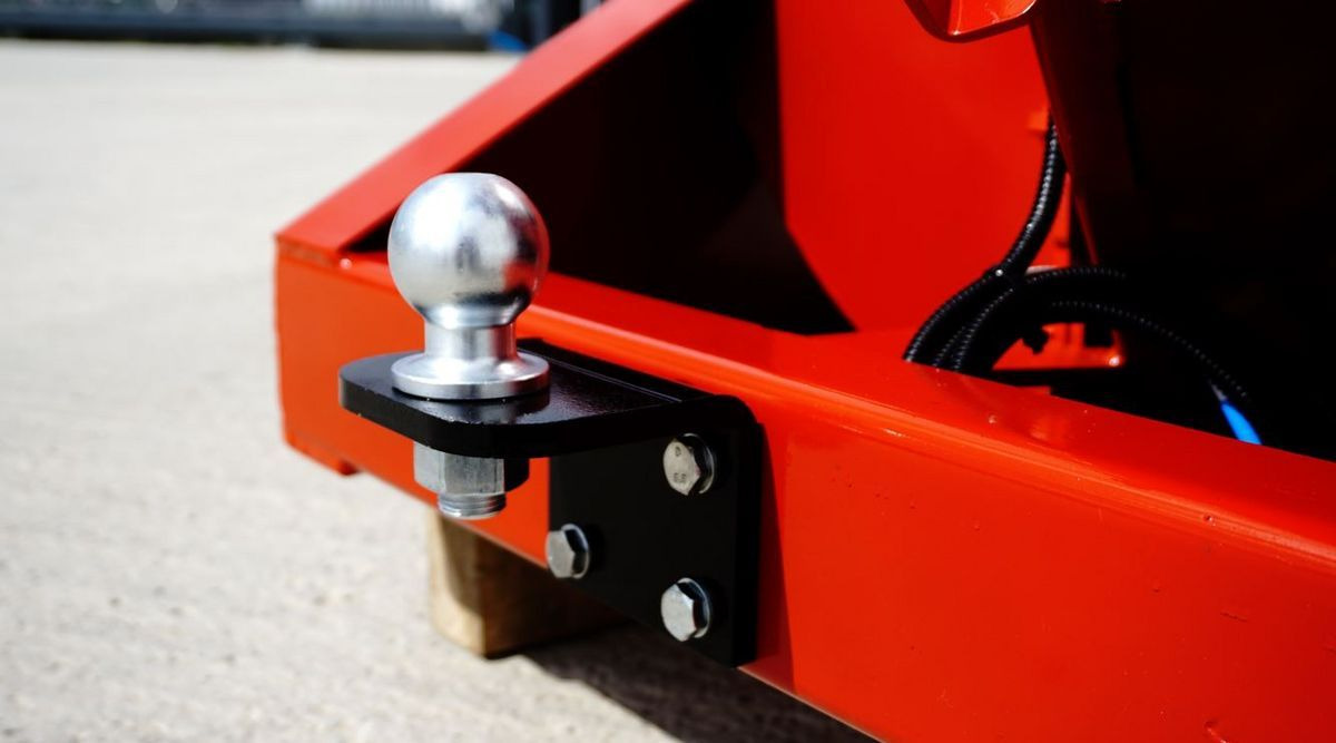 Remet CNC RT-630 Scheibenhäcksler - Neumaschine - Pemotong kayu: gambar 4 Remet CNC RT-630 Scheibenhäcksler - Neumaschine - Pemotong kayu: gambar 4