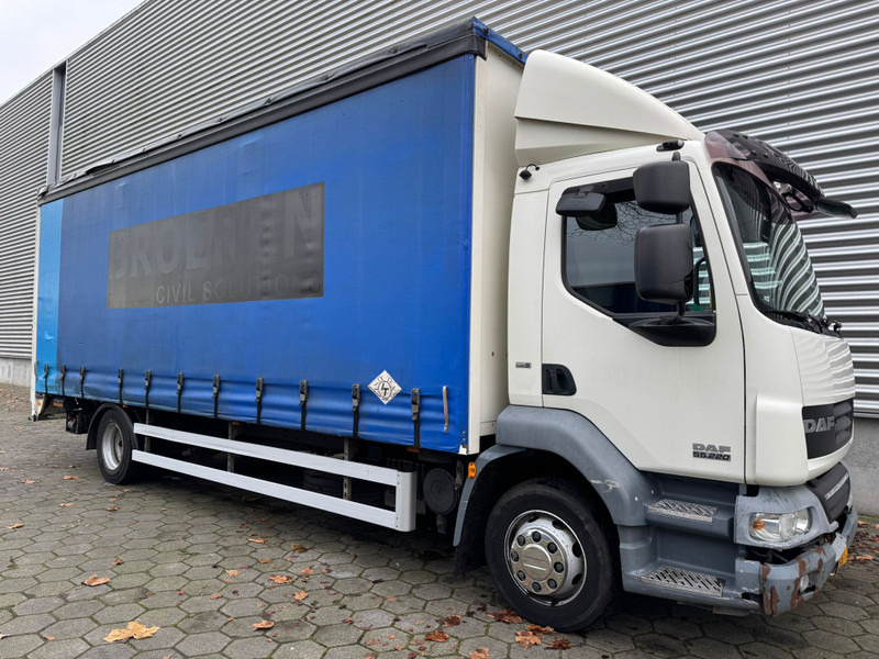 DAF LF55.220 / Machine Transport / Tail Lift / NL Truck - Truk dengan terpal samping: gambar 2 DAF LF55.220 / Machine Transport / Tail Lift / NL Truck - Truk dengan terpal samping: gambar 2
