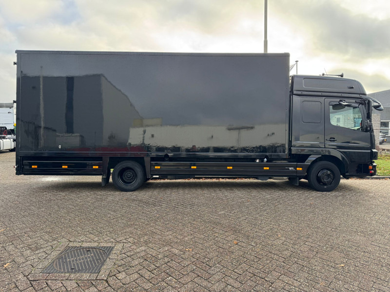 Mercedes-Benz ATEGO 818 / 228.000..KM!! / Sleeping Cab / TUV: 7-2026 / NL Truck - Truk box: gambar 5 Mercedes-Benz ATEGO 818 / 228.000..KM!! / Sleeping Cab / TUV: 7-2026 / NL Truck - Truk box: gambar 5