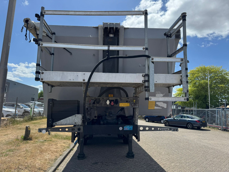 Schmitz Cargobull 3-Asser / Kipper / 30 M3 / TUV: 2-2026 / NL Trailer - Semi-trailer jungkit: gambar 4 Schmitz Cargobull 3-Asser / Kipper / 30 M3 / TUV: 2-2026 / NL Trailer - Semi-trailer jungkit: gambar 4
